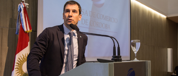 El Gobierno nacional promociona fondos de inversión inmobiliaria para combatir déficit habitacional